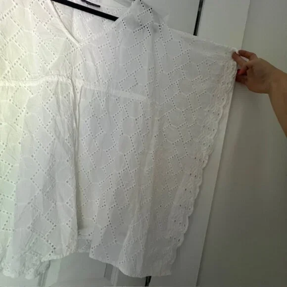 Spiaggia Dolce Broderie Anglais Swim Coverup - Picture 6 of 6